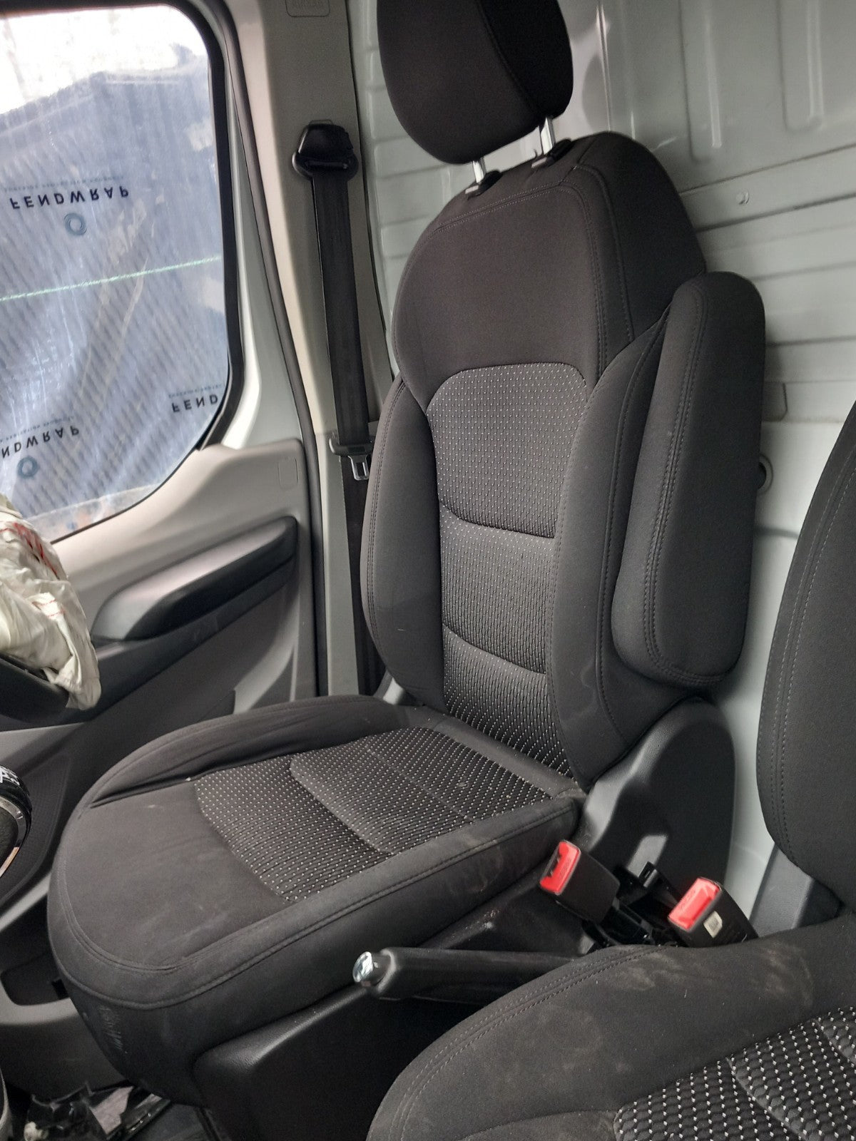 2023 Maxus Deliver 9 Front Right Driver Seat Warranty A425 - Image 1