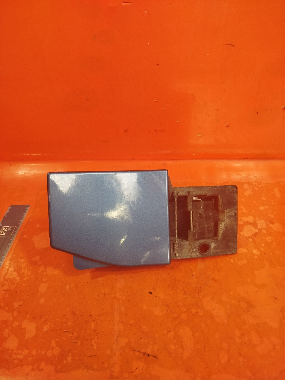 2015 Renault Trafic MK3 SL27 Fuel Flap Cover Blue 781207731R Warranty A250 - Image 3
