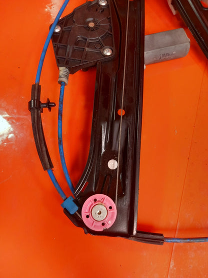 2013 BMW 3 Series F30 Xdrive M Front Left Window Motor Regulator 7259823 A395 - Image 7