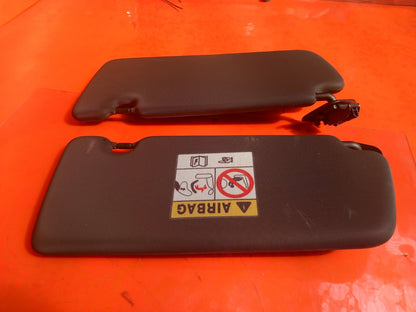 Renault Captur 1.6 Petrol 2023 Sun Visors Pair Black Warranty A392 - Image 10