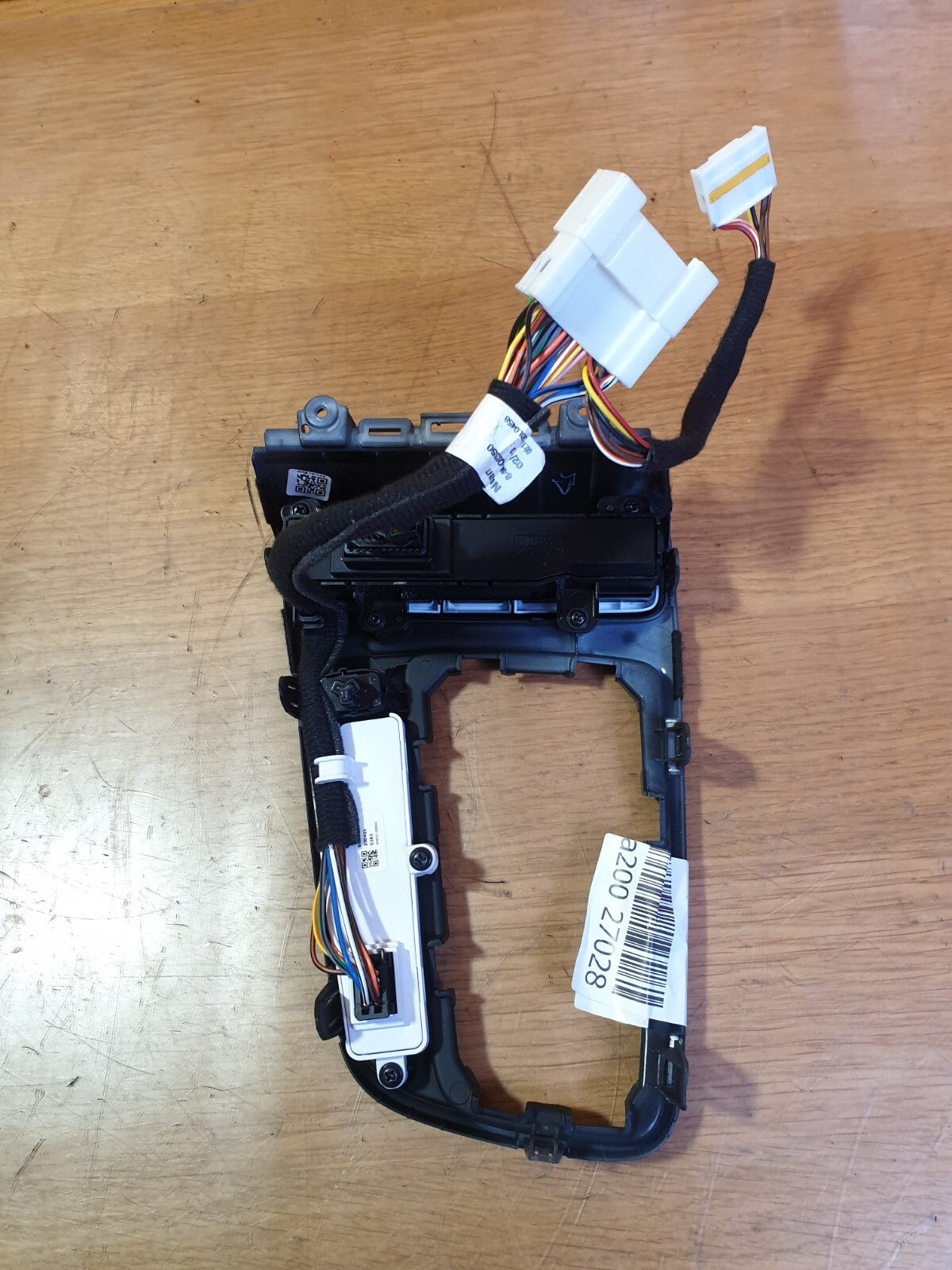 ✅2023 HYUNDAI BAYON T-GDi 1.0P GEAR STICK SURROUND TRIM PANEL 84655-Q0800 A200 - Image 4