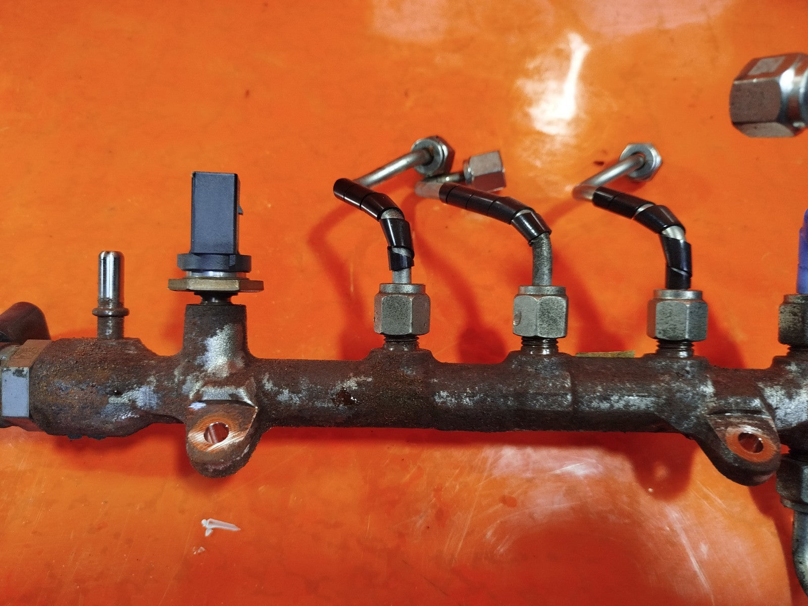 ✅2021 Ford Transit Custom Fuel Injector Rail HG9Q-9D280-AA + Warranty A370 - Image 2