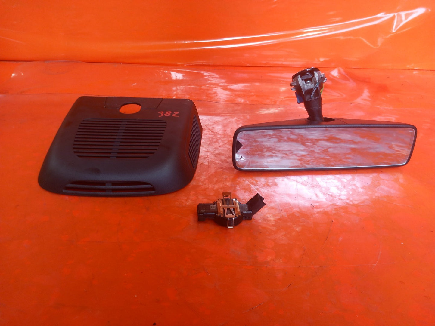 Mercedes W177 A180 Sport  Interior Rear View Mirror and Rain Sensor A1778105200 - Image 3