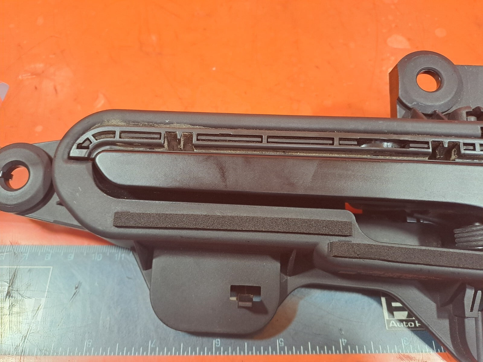 2024 TESLA MODEL 3 LONG FRONT RIGHT EXTERIOR DOOR HANDLE 1780885-00-A A207 - Image 3