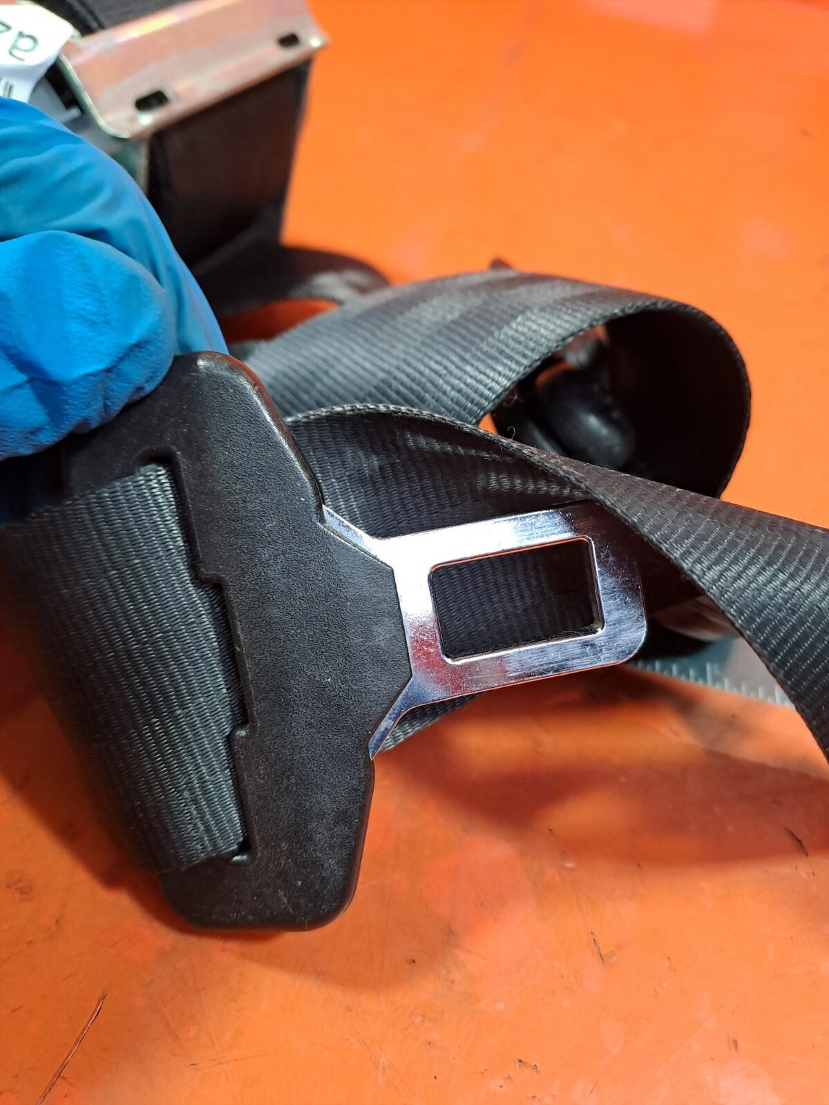 ✅2011 LAND ROVER DISCOVERY 4 L319 3.0D FRONT LEFT SEAT BELT EVB500970 - Image 12