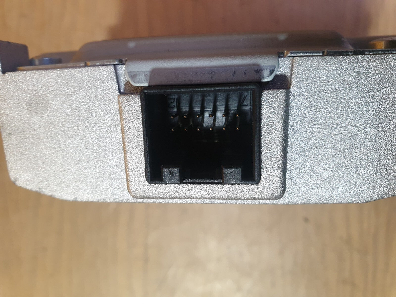 ebay-src:https://i.ebayimg.com/00/s/mtiwmfgxnjaw/z/tseaaoswdwzmxjvs/$_57.jpg