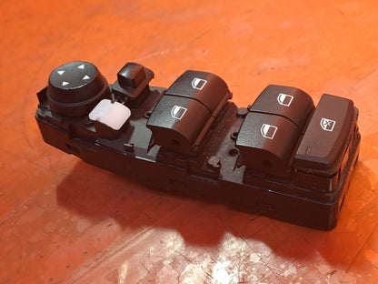 ✅2019 BMW 1 Series F20 M Sport Drivers Front Right Window Switch 9208110 A360 - Image 6