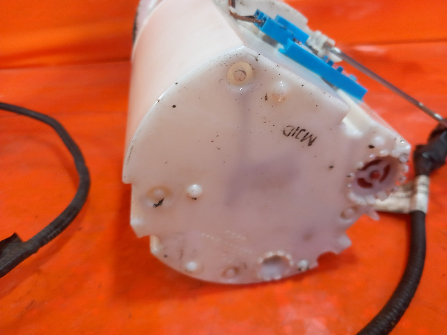 2018 Ssangyong Korando ELX 4X4 Fuel Pump Sender Unit 22300-34001 Warranty A329 - Image 10