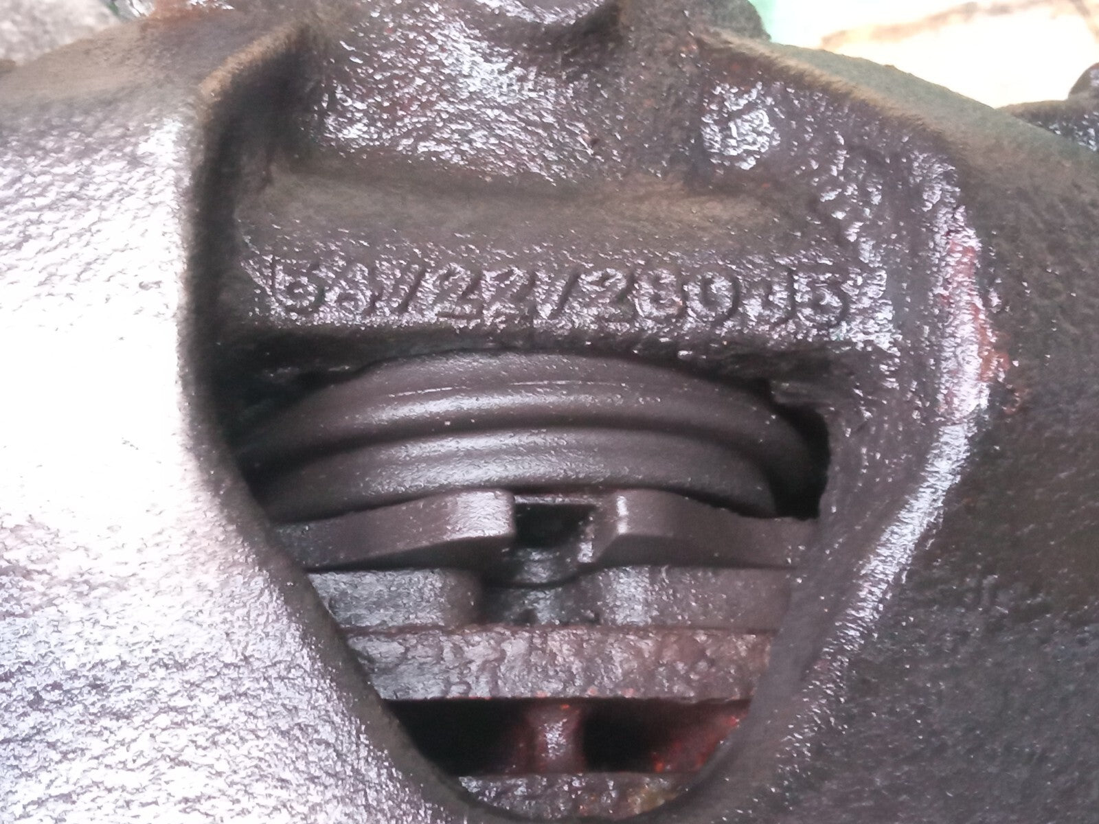 MINI COOPER 1.5 DIESEL 2017 FRONT RIGHT SUSPENSION HUB LEG 6852412 6876644 A034 - Image 12