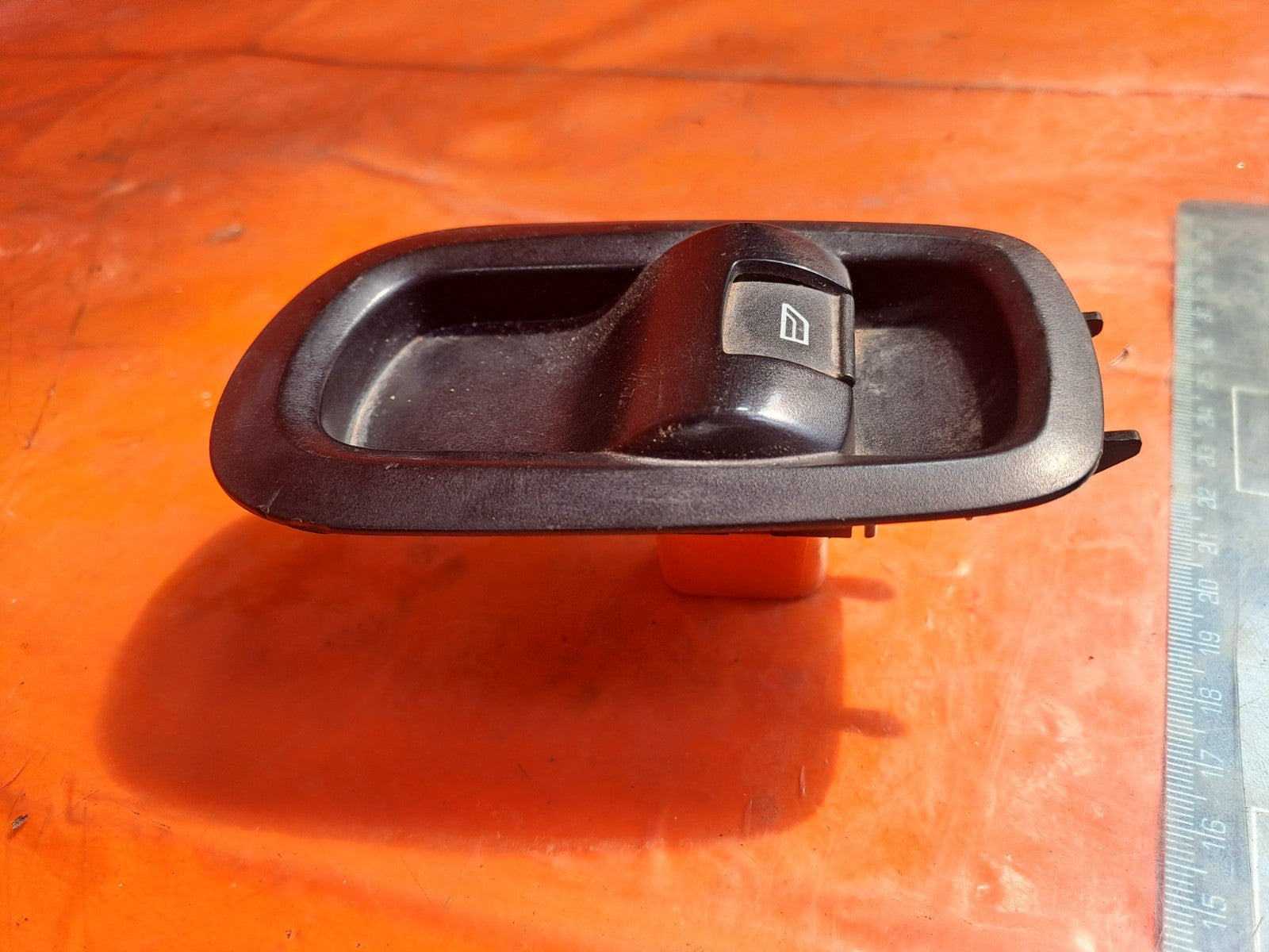 ✅2016 Ford Transit Custom Front Left Door Window Switch BK2T-14529-AB A373 - Image 2
