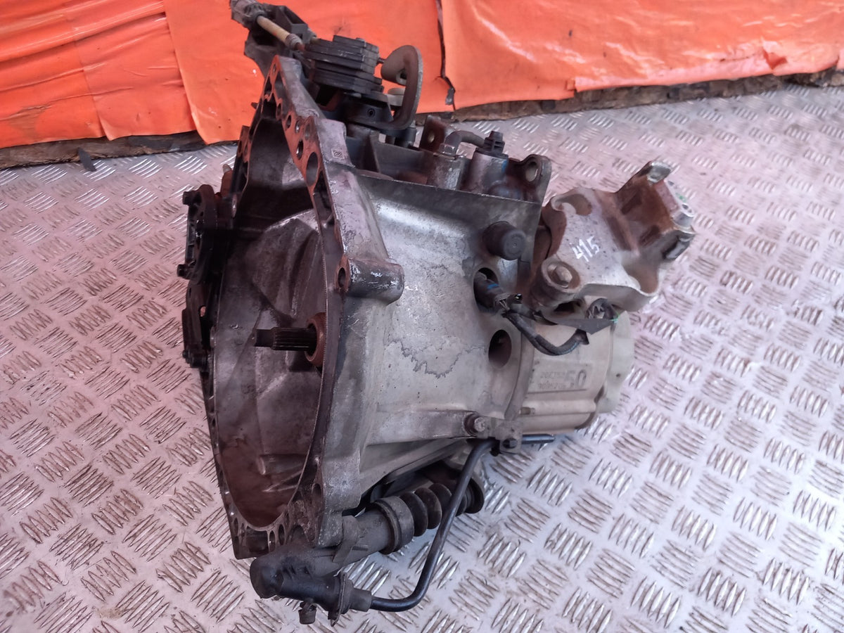 ebay-src:https://i.ebayimg.com/00/s/mtiwmfgxnjaw/z/nvcaaeswextqzjbj/$_57.jpg