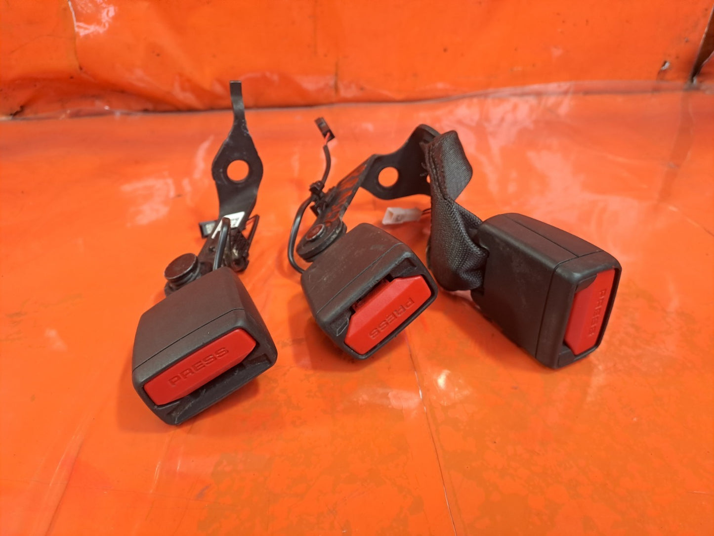 ✅BMW G20 318D M Sport 2.0 Diesel 2021 Rear Seat Belt Buckle Set 7442030 Warranty - Image 3