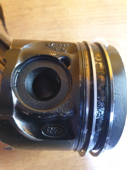 ✅RANGE ROVER EVOQUE 2.2 DIESEL 2012 COMPLETE PISTON WITH CONROD 083155 Warranty - Image 9