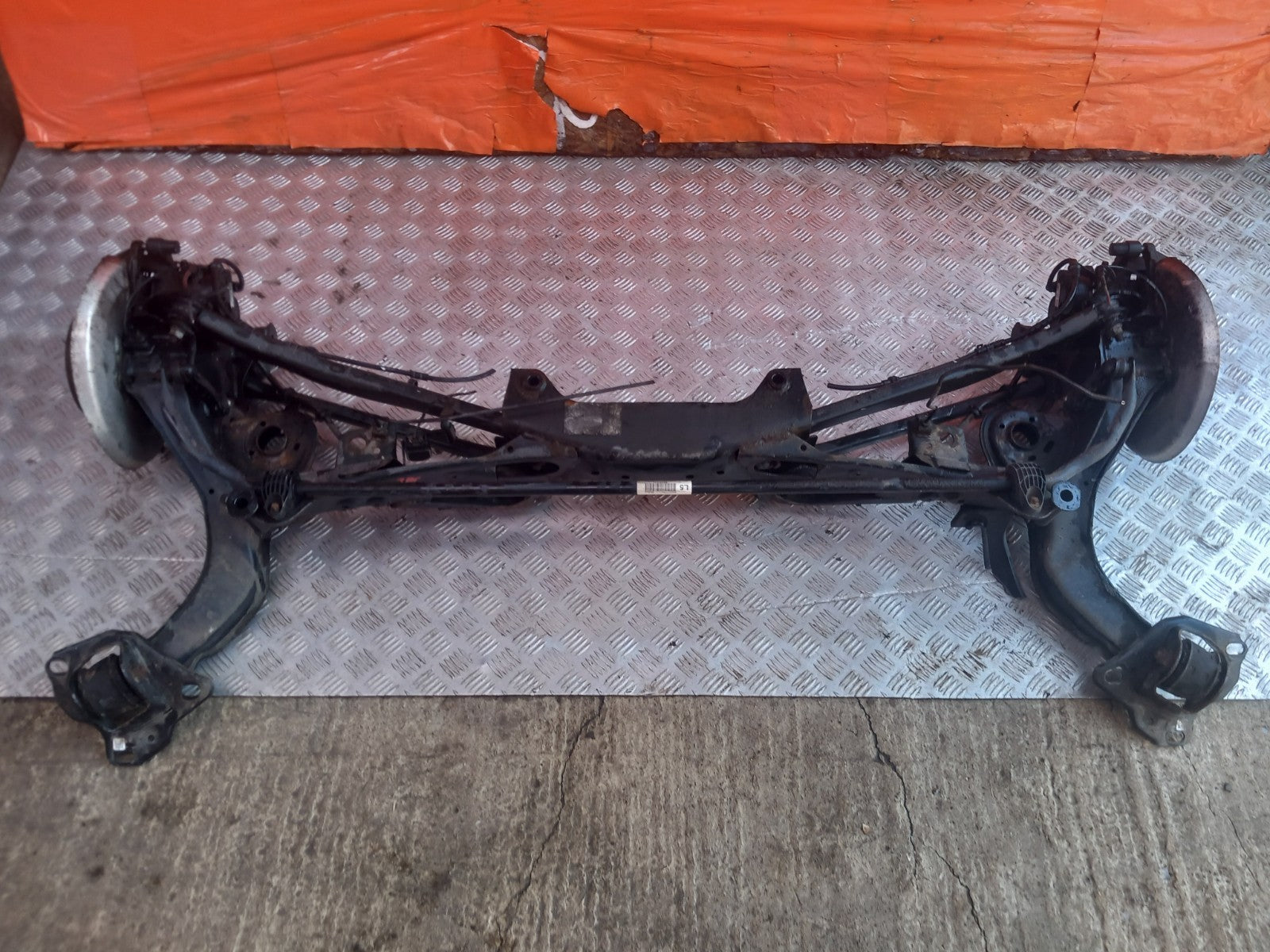 2020 BMW 2 Series F44 M Sport Complete Rear Axle 6853923 Warranty A386 - Image 9