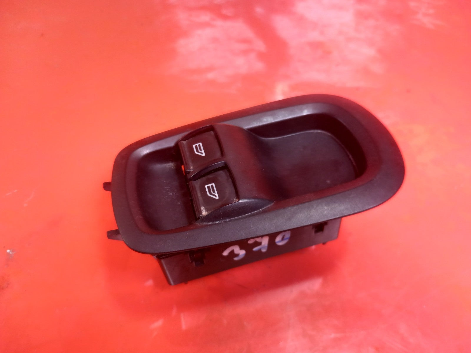 ✅2021 Ford Transit Custom Front Right Door Window Switch GK2T-14A132-DA A370 - Image 5