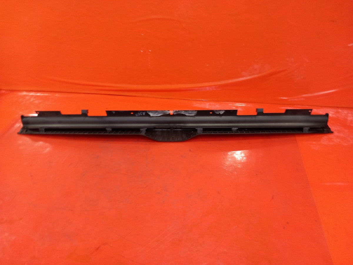 ebay-src:https://i.ebayimg.com/00/s/mtiwmfgxnjaw/z/lxgaaeswbr9qhyw2/$_57.jpg