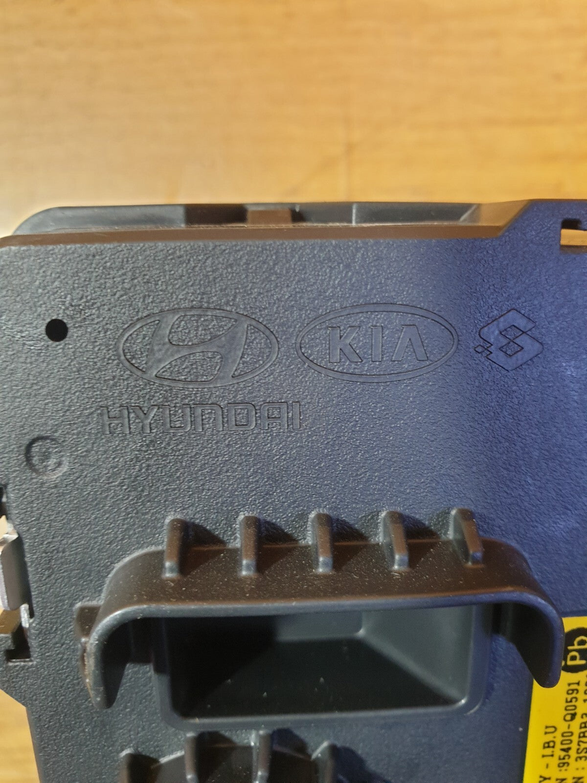 ✅2023 HYUNDAI BAYON PREM T-GDi 1.0P BCM BODY CONTROL MODULE ECU 95400-Q0591 A200 - Image 11