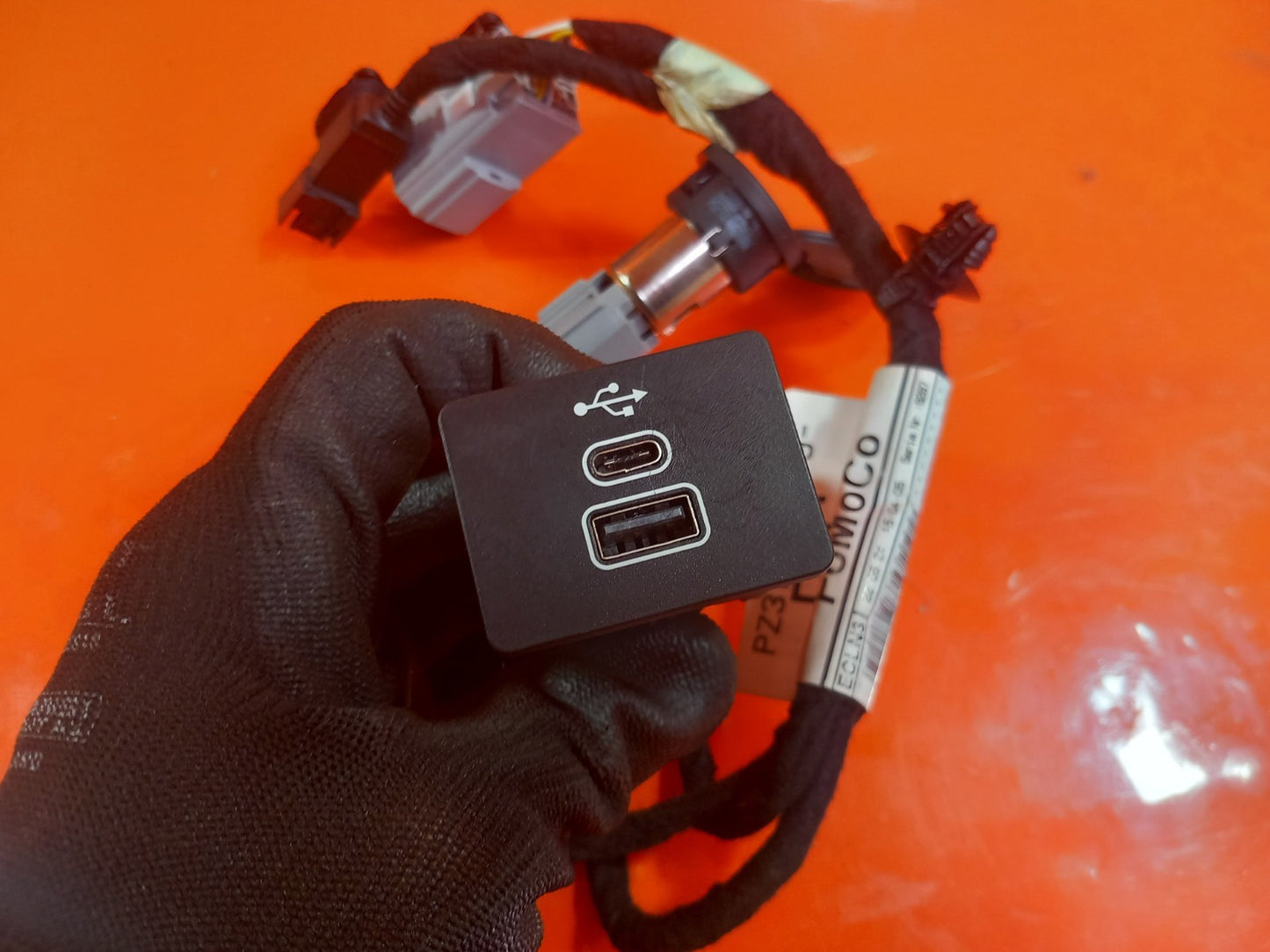 2024 Ford Transit Custom Centre Console Wiring Harness PZ3T-14B079-DEC A406 - Image 6