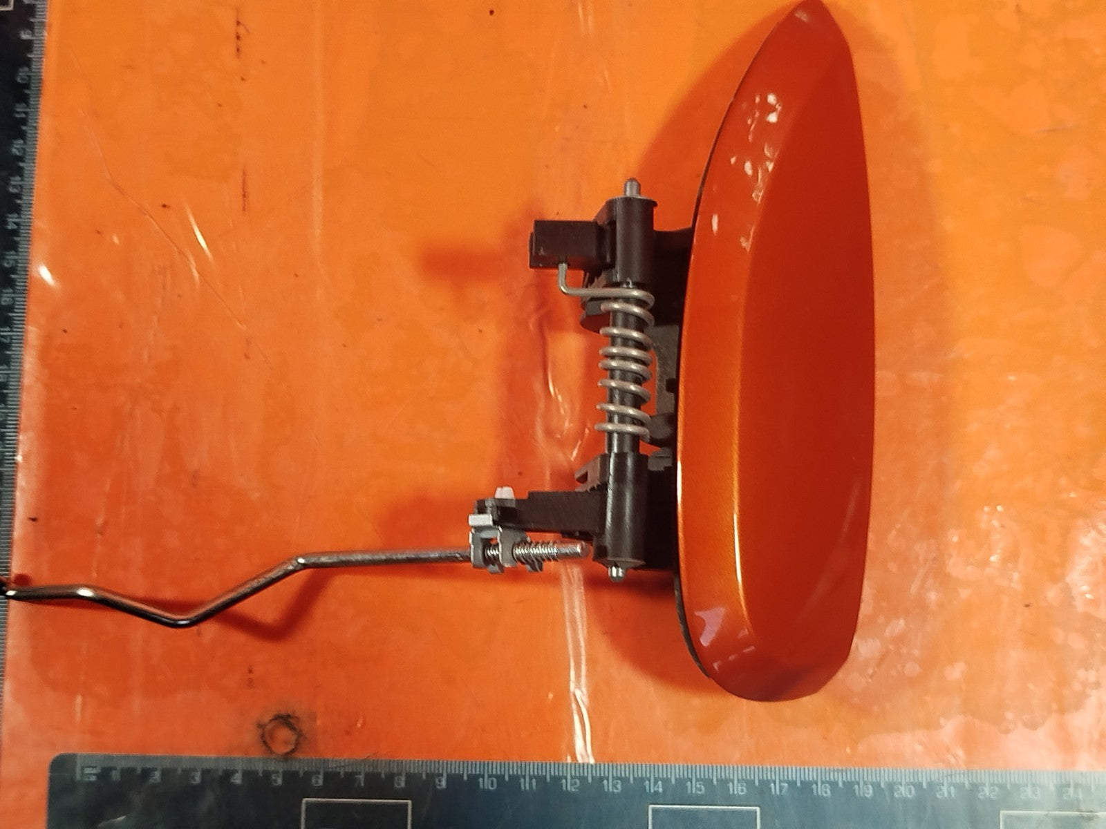 ✅2024 DACIA DUSTER JOURNEY REAR RIGHT EXTERIOR DOOR HANDLE ORANGE +WARRANTY A364 - Image 3