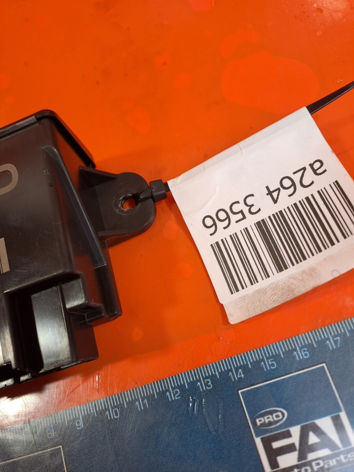 ebay-src:https://i.ebayimg.com/00/s/mtywmfgxmjaw/z/-k8aaoswcsbntgyr/$_57.jpg