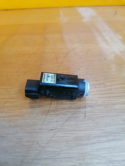 ebay-src:https://i.ebayimg.com/00/s/mtywmfgxmjaw/z/ydwaaeswlqjqdahk/$_57.jpg