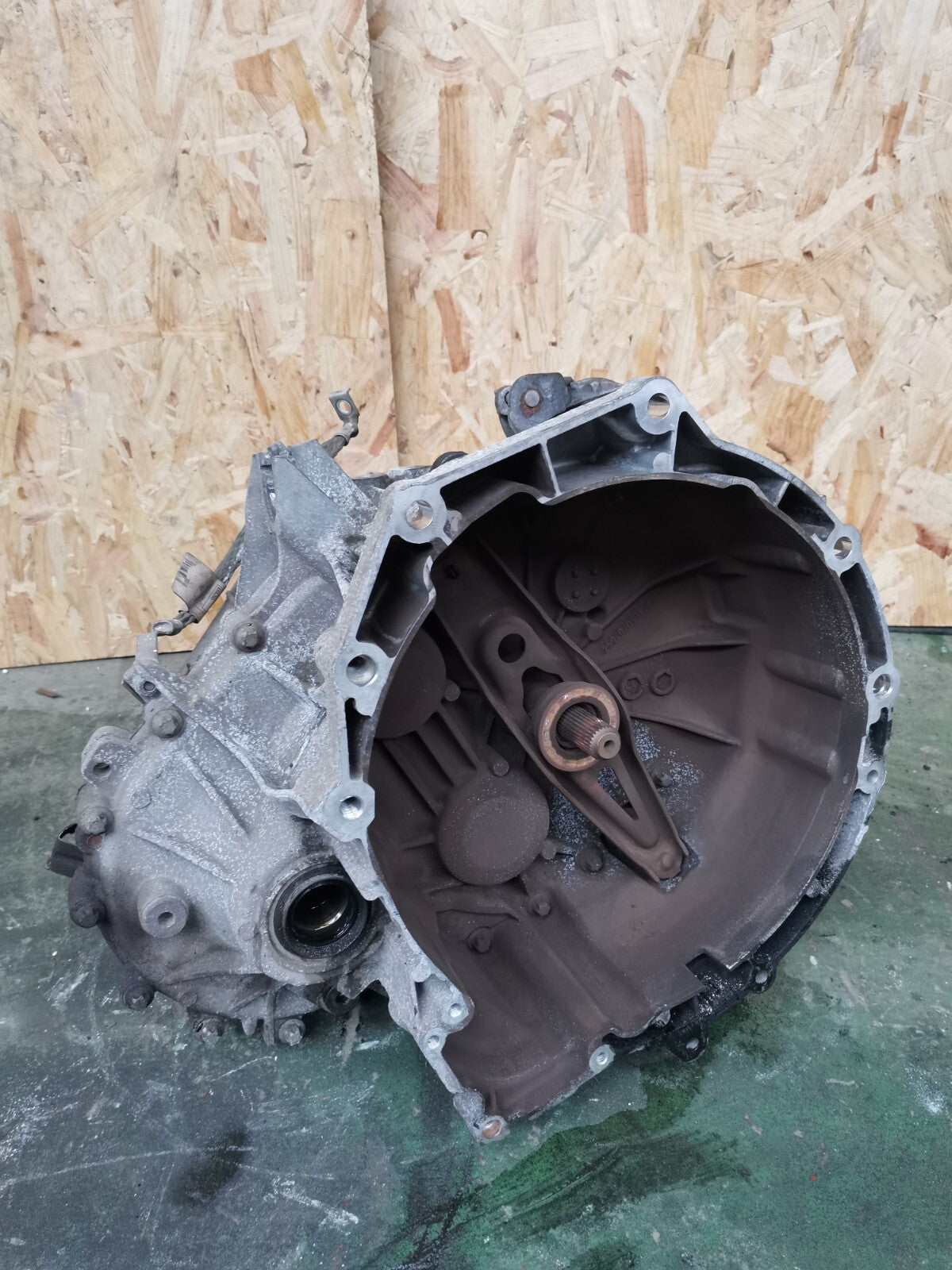 ebay-src:https://i.ebayimg.com/00/s/mtywmfgxmjaw/z/ymaaaoswdjvkozya/$_57.jpg