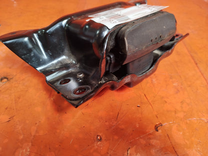 ✅2023 VW GOLF GTE MK8 LEFT SIDE ENGINE MOUNT BRACKET 5Q0199555BJ + WARRANTY A294 - Image 7