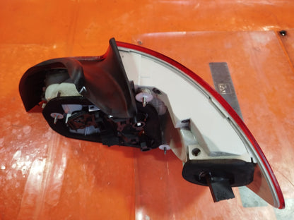 ✅2013 BMW 1 SERIES E88 M SPORT REAR LEFT TAIL LIGHT 7273429 + WARRANTY A348 - Image 12