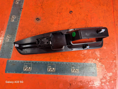 ✅FORD GALAXY ZETEC 2.0 DIESEL 2017 REAR LEFT WINDOW CONTROL SWITCH EM2B14A564BDW - Image 9
