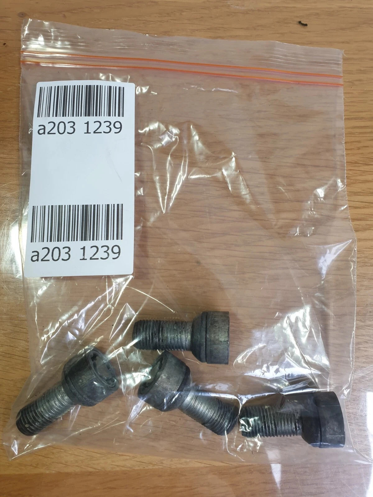 ebay-src:https://i.ebayimg.com/00/s/mtywmfgxmjaw/z/wxiaaeswn7vqgbrw/$_57.jpg