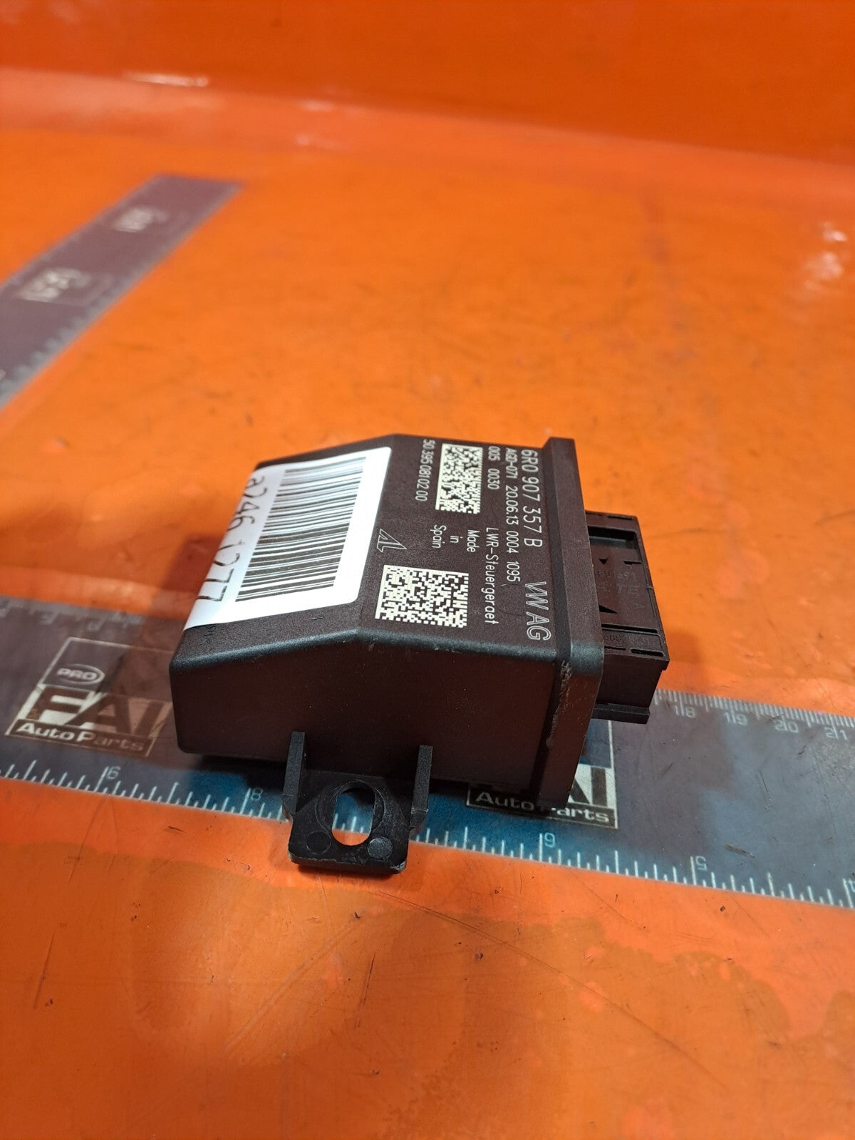 ✅2013 VW PASSAT CC GT B7 2.0D HEADLIGHT RANGE CONTROL MODULE ECU 6R0907357B A246 - Image 3