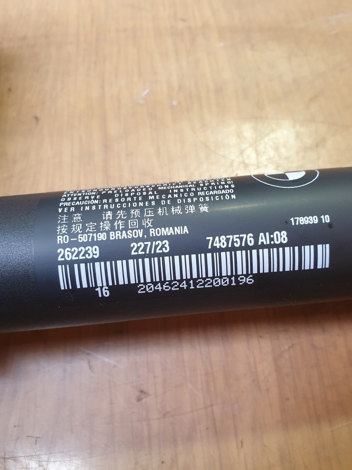 ebay-src:https://i.ebayimg.com/00/s/mtywmfgxmjaw/z/fbsaaoswivfmzyzv/$_57.jpg