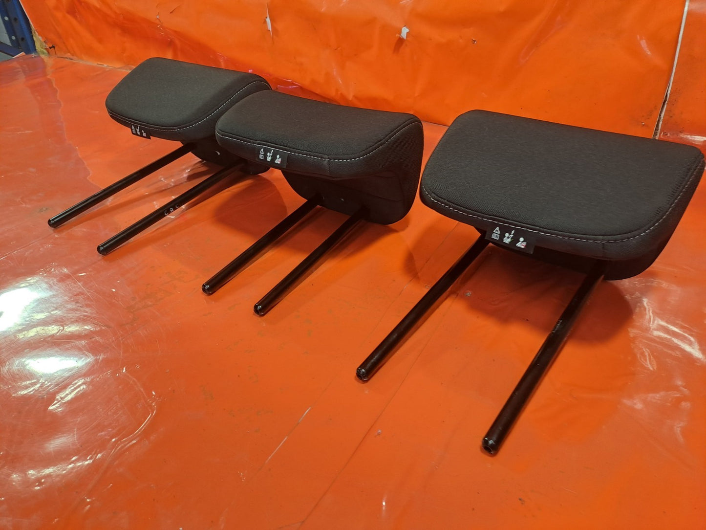 ✅2021 Renault Captur MK2 Iconic Rear Headrest Set + Warranty A385 - Image 4