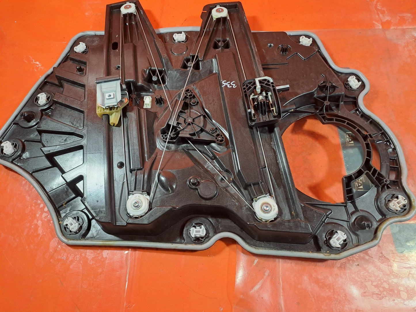 ebay-src:https://i.ebayimg.com/00/s/mtiwmfgxnjaw/z/dqqaaeswjvppbmc1/$_57.jpg
