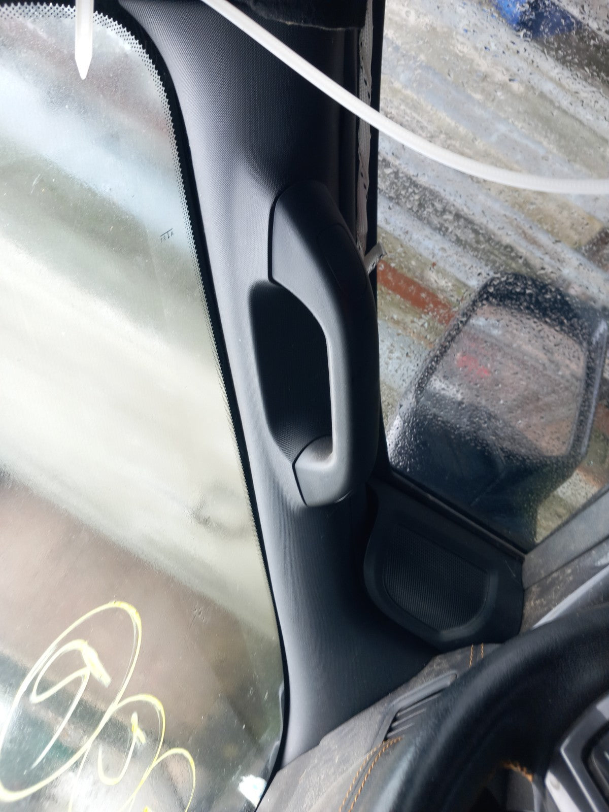 2021 Ford Ranger Wildtrak Grab Handle A-Pillar Front Right Warranty A418 - Image 1