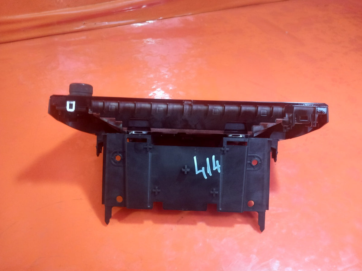 ebay-src:https://i.ebayimg.com/00/s/mtiwmfgxnjaw/z/zgaaaeswemzqs2hw/$_57.jpg