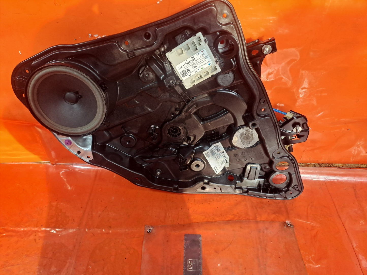 ✅2021 MERCEDES CLA C118 AMG LINE REAR RIGHT WINDOW REGULATOR A1187300601 A358 - Image 2