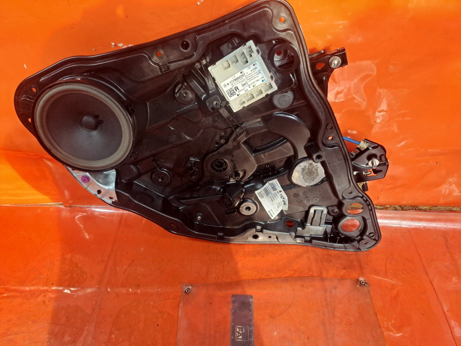 ✅2021 MERCEDES CLA C118 AMG LINE REAR RIGHT WINDOW REGULATOR A1187300601 A358 - Image 2