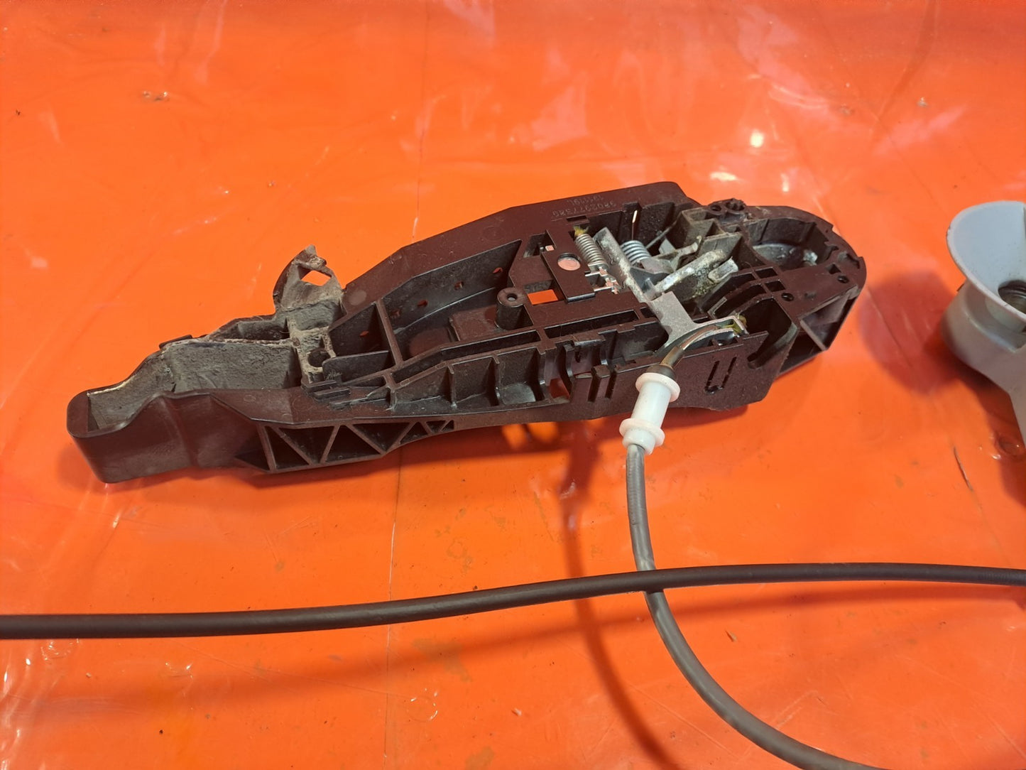 ✅Citroen Berlingo 650 1.5 Diesel 2020 Rear Left Door Lock 16943588 Warranty A381 - Image 5