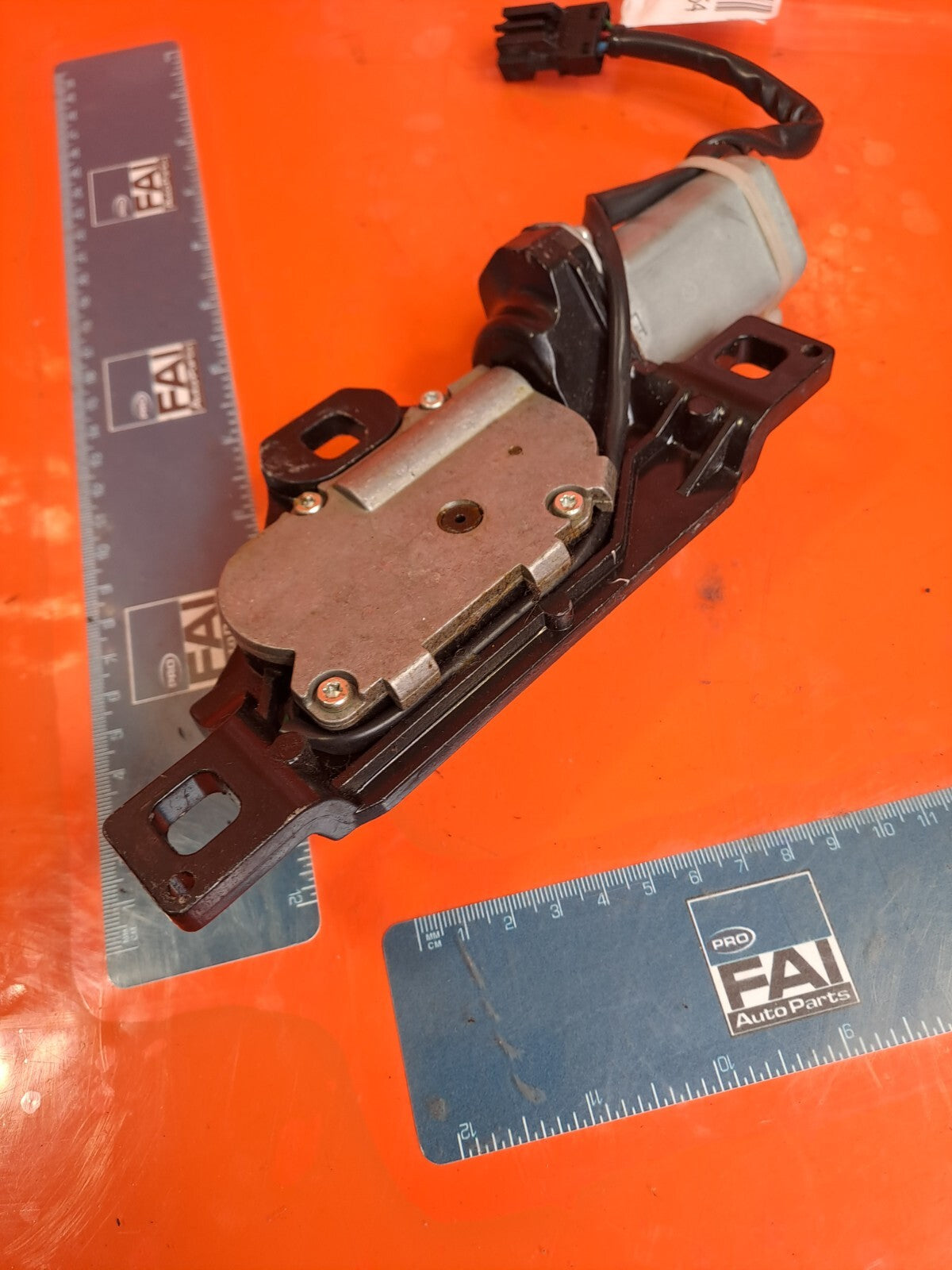 ✅2008 BMW 7 SERIES E66 TAILGATE BOOT LID LOCK MOTOR ACTUATOR 7014872 + WARRANTY - Image 6