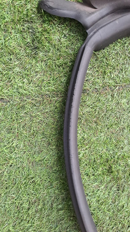 ✅TESLA MODEL 3 LONG 2024 FRONT LEFT DOOR RUBBER SEAL 1910983-00-B Warranty A207 - Image 8