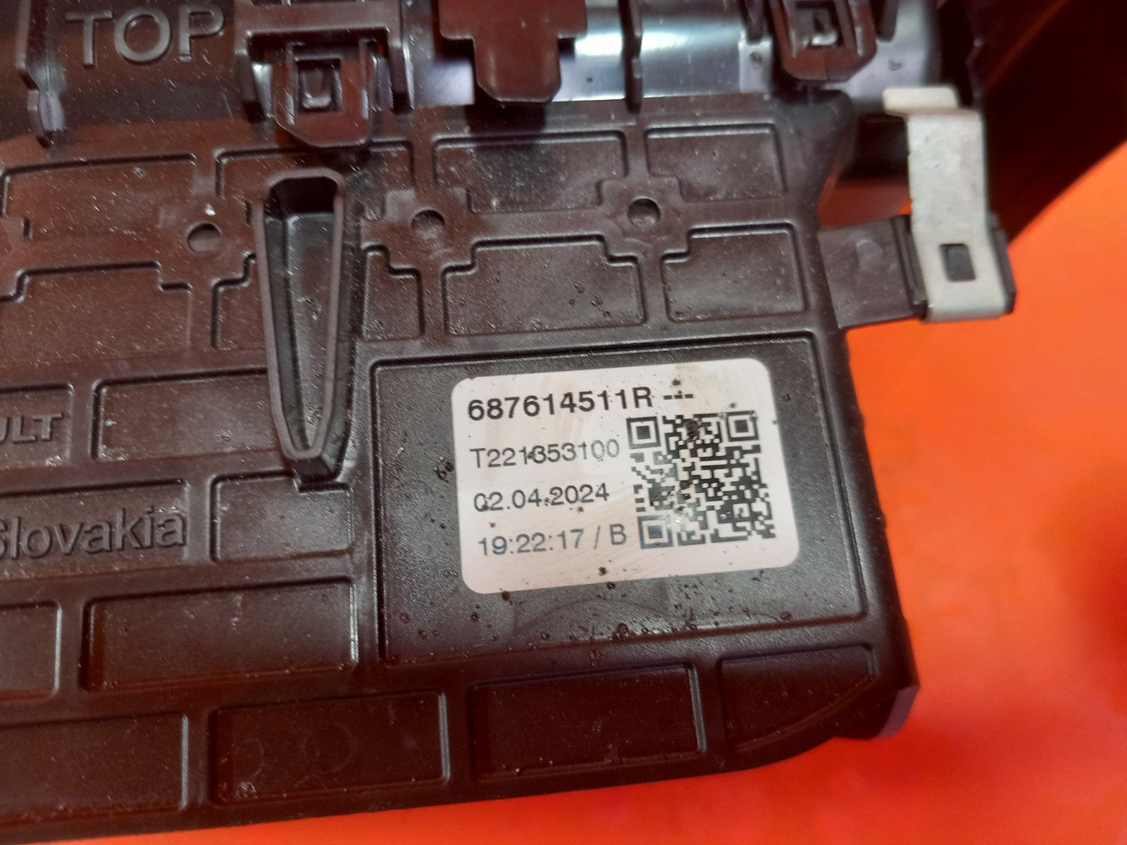 2024 Dacia Jogger Front Left and Middle Air Vents 687606191R Warranty A391 - Image 11
