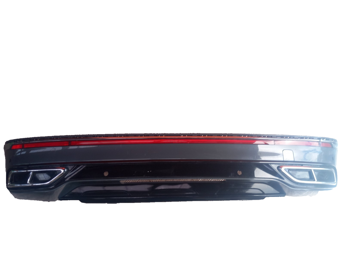 2022 VW Tiguan R-Line Rear Bumper Lower Trim 5NA807521G Grey C7Q Warranty A389 - Image 1