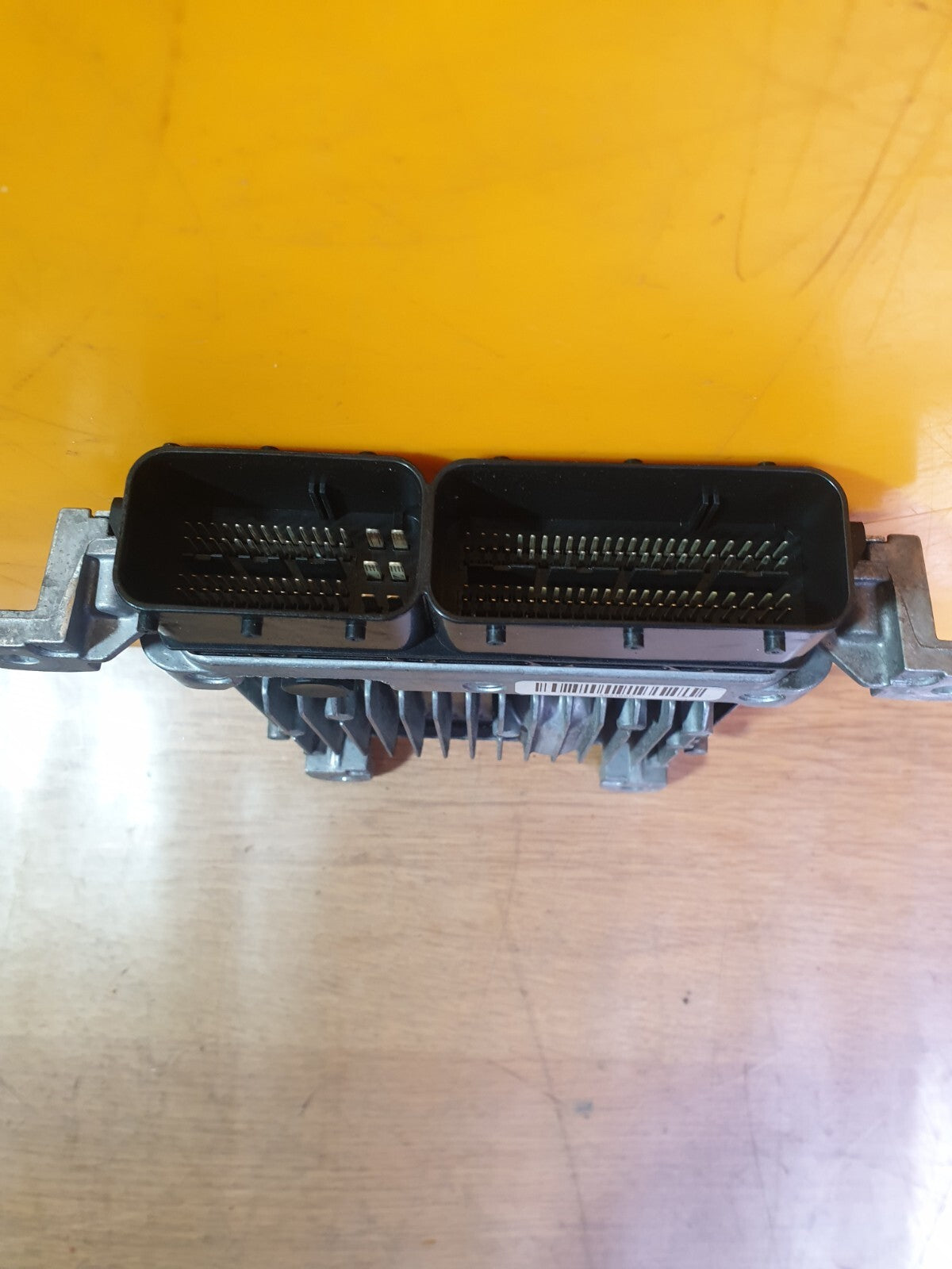 ebay-src:https://i.ebayimg.com/00/s/mtywmfgxmjaw/z/qhaaaoswnmpmj9r5/$_57.jpg