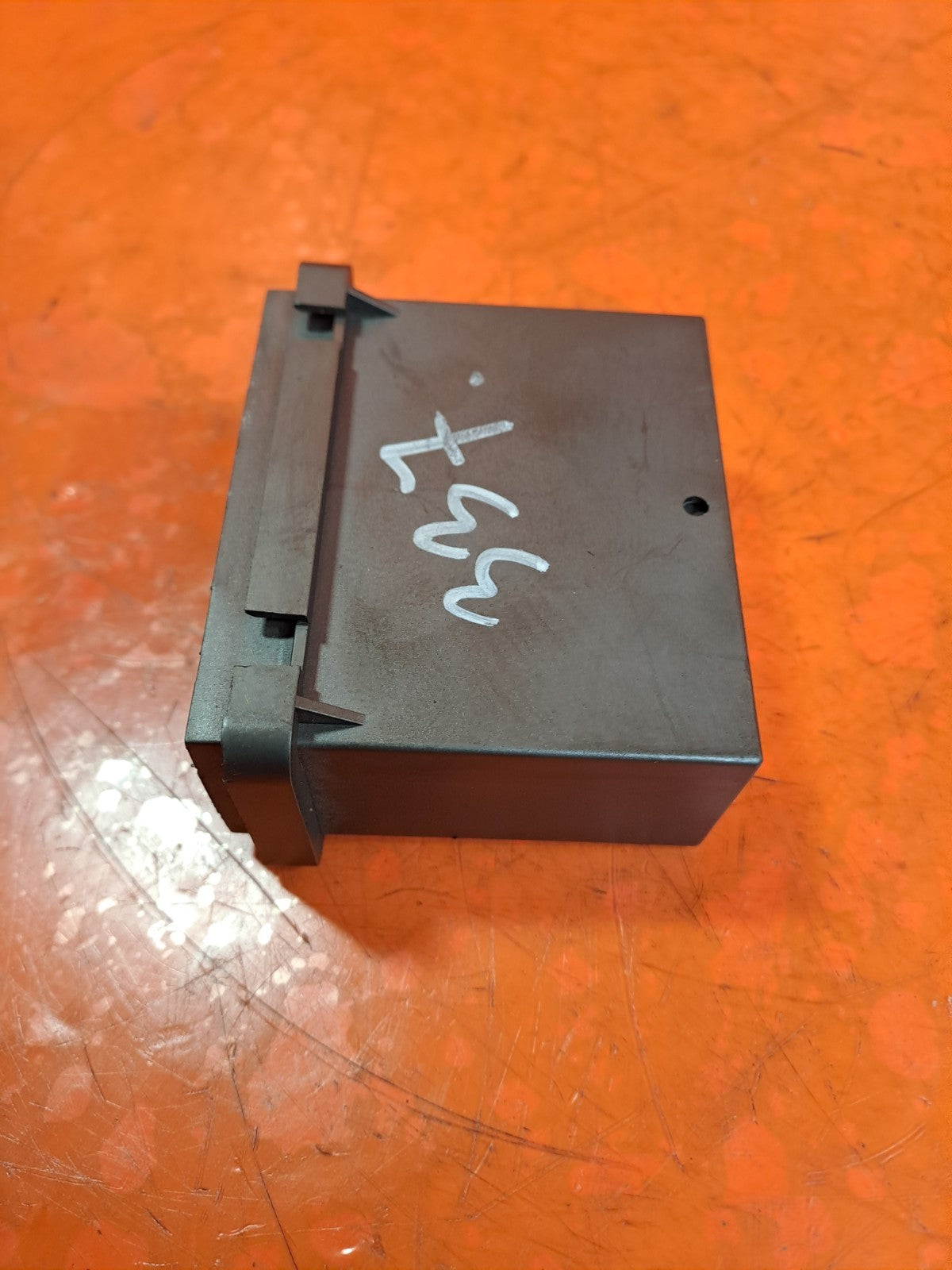 ✅SSANGYONG KORANDO 2.2 DIESEL 2015 CONTROLLER TOWBAR MODULE 52400571 Warranty - Image 5