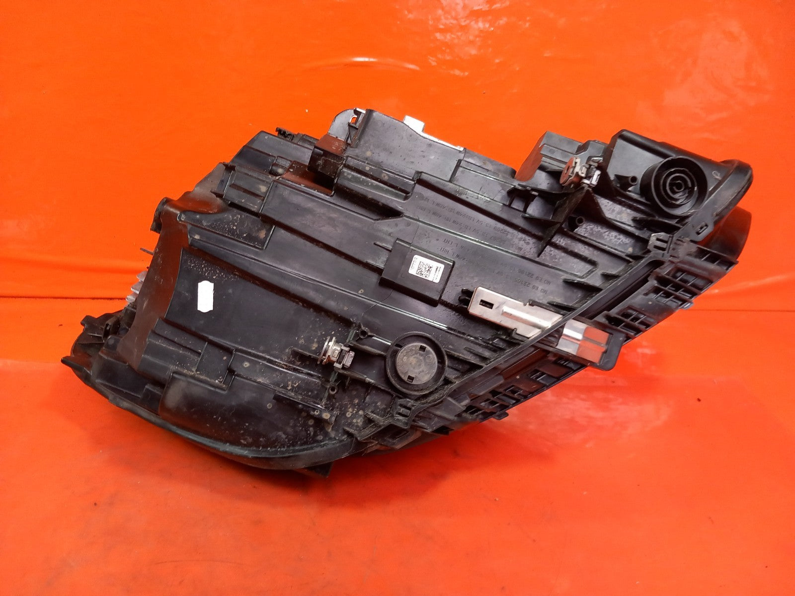 ebay-src:https://i.ebayimg.com/00/s/mtiwmfgxnjaw/z/fbqaaeswmf5qjr0c/$_57.jpg