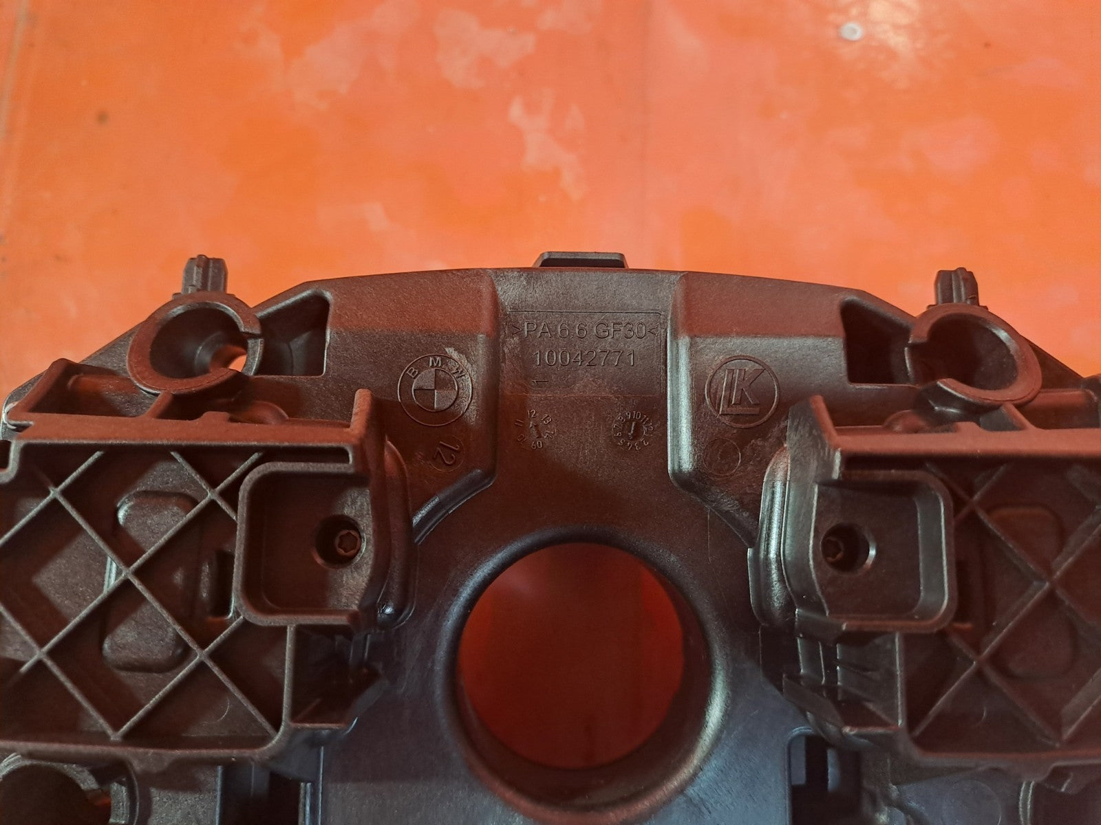 ebay-src:https://i.ebayimg.com/00/s/mtiwmfgxnjaw/z/1oeaaeswrmdppntx/$_57.jpg