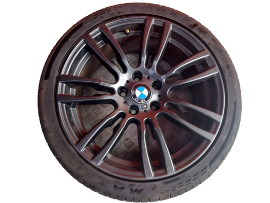 BMW F30 320D Xdrive 2.0 Diesel 2013 Rear Alloy Wheel With Tyre 255/35 R19 - Image 1