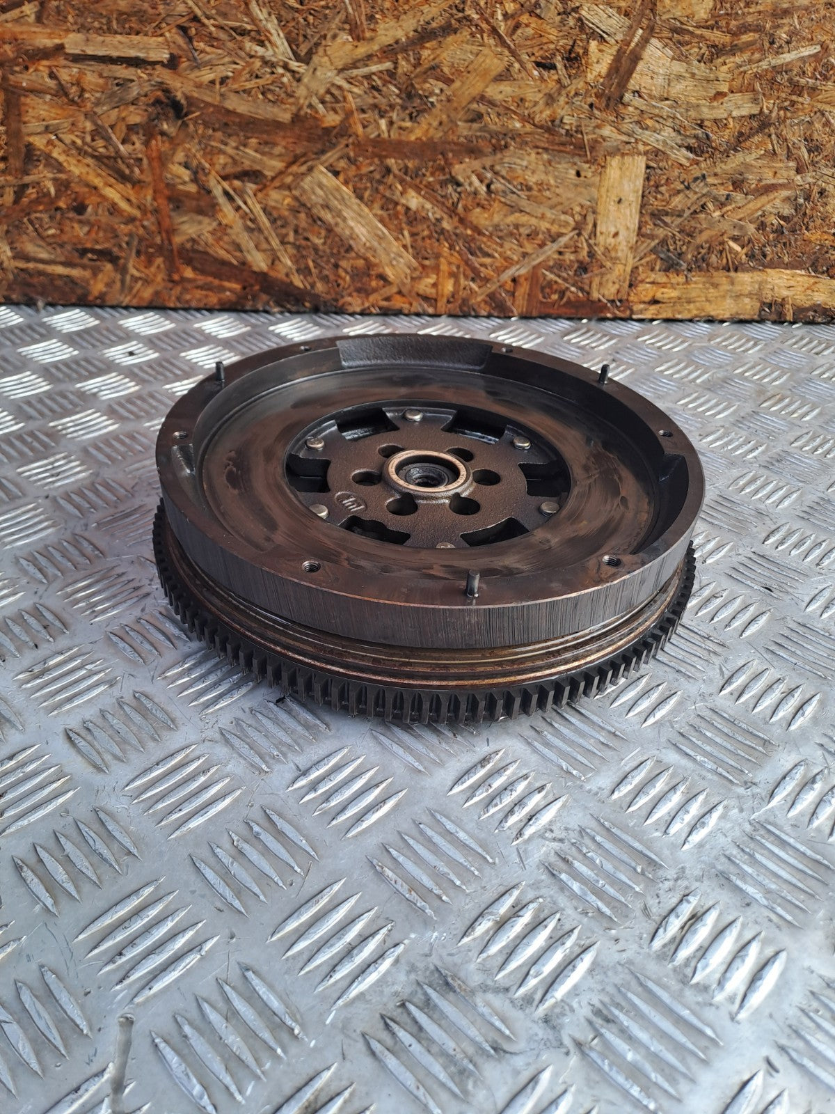 ebay-src:https://i.ebayimg.com/00/s/mtywmfgxmjaw/z/lbiaaeswbgxozffd/$_57.jpg