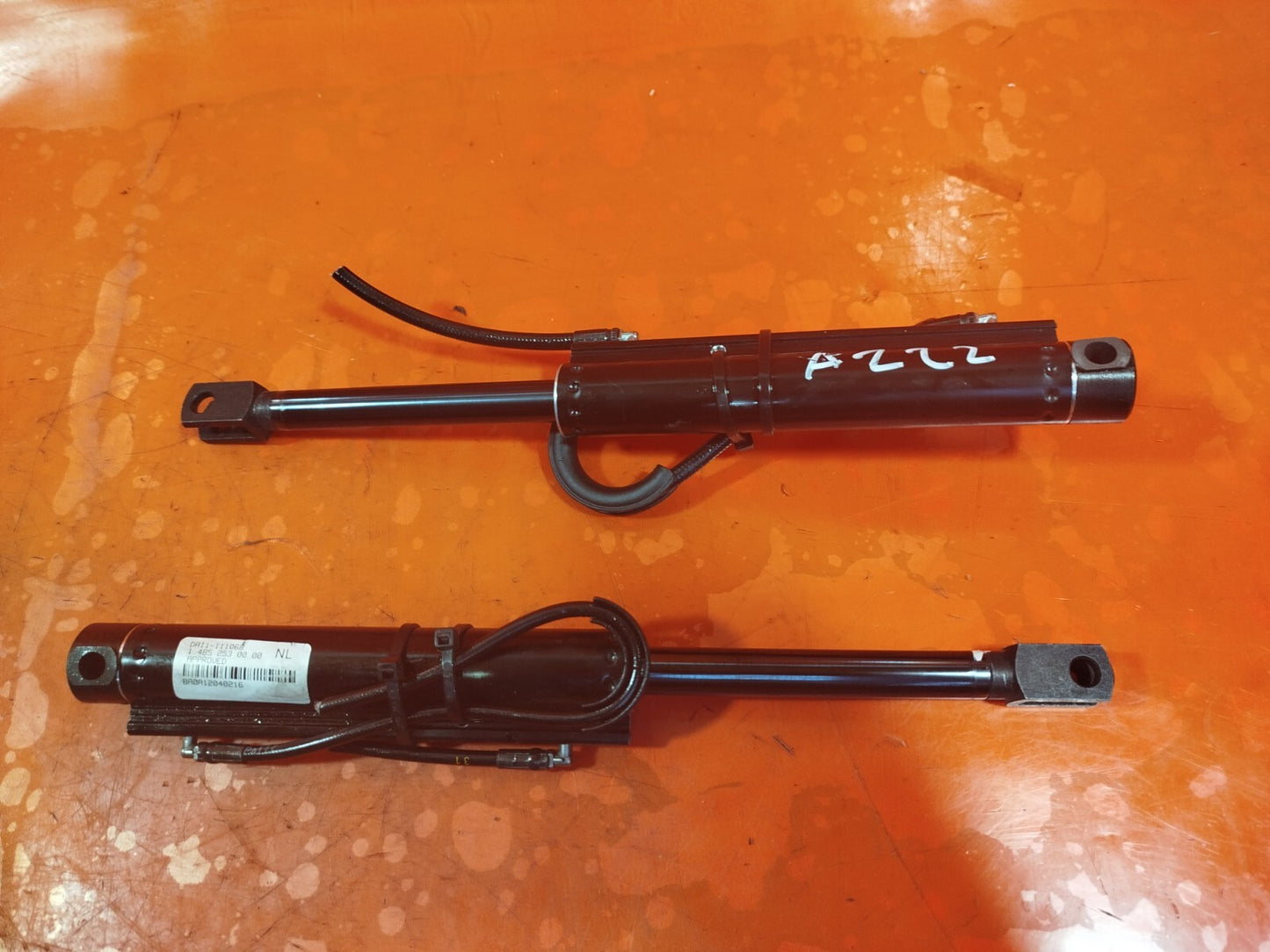 ebay-src:https://i.ebayimg.com/00/s/mtiwmfgxnjaw/z/puaaaoswza1ni0rb/$_57.jpg